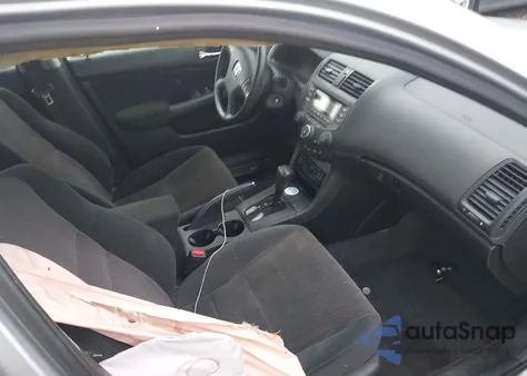 2005 Honda Accord Sdn 2.4 Lx из США, поврежденный, VIN 1HGCM56485L005012